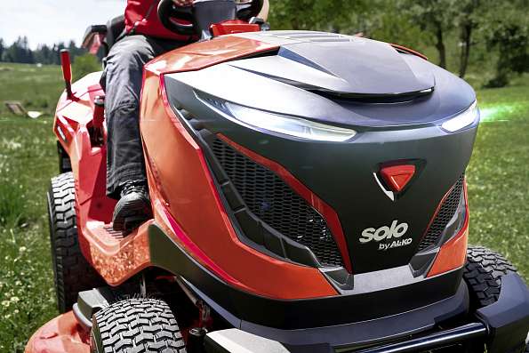 src_traktor-solo-by-al-ko-premium-127710-t20-105-4-hd-v2-predek.jpg